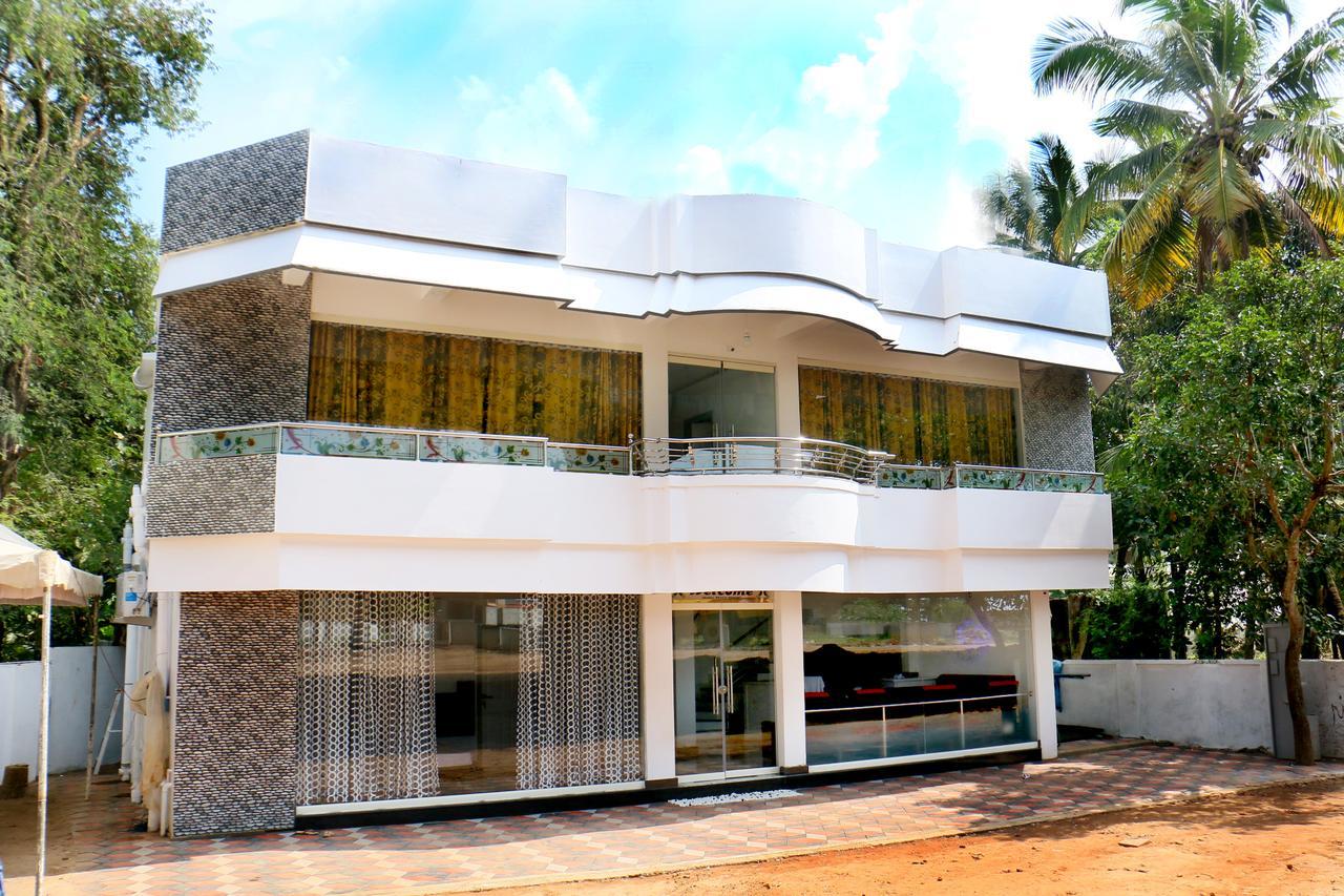 Mugal Beach Resort Alappuzha Ngoại thất bức ảnh