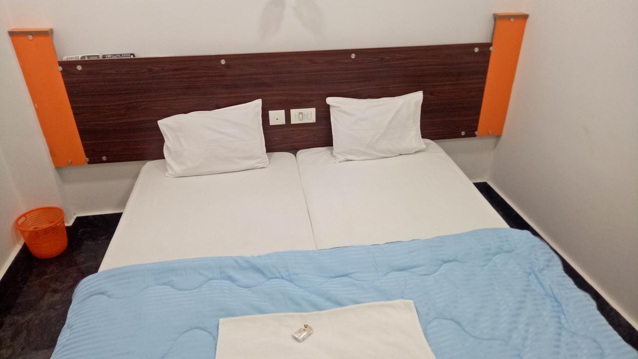 Mugal Beach Resort Alappuzha Ngoại thất bức ảnh