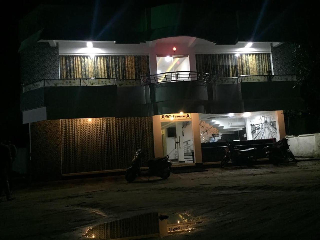 Mugal Beach Resort Alappuzha Ngoại thất bức ảnh